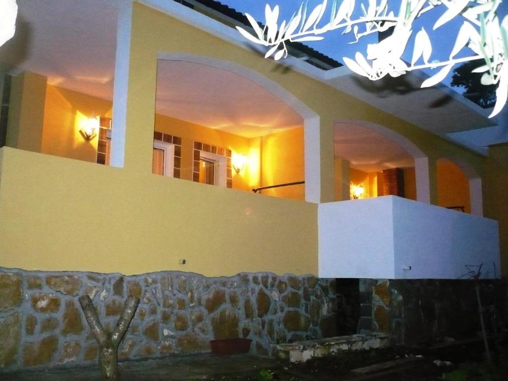 Apartments Brac Supetar Cameră foto